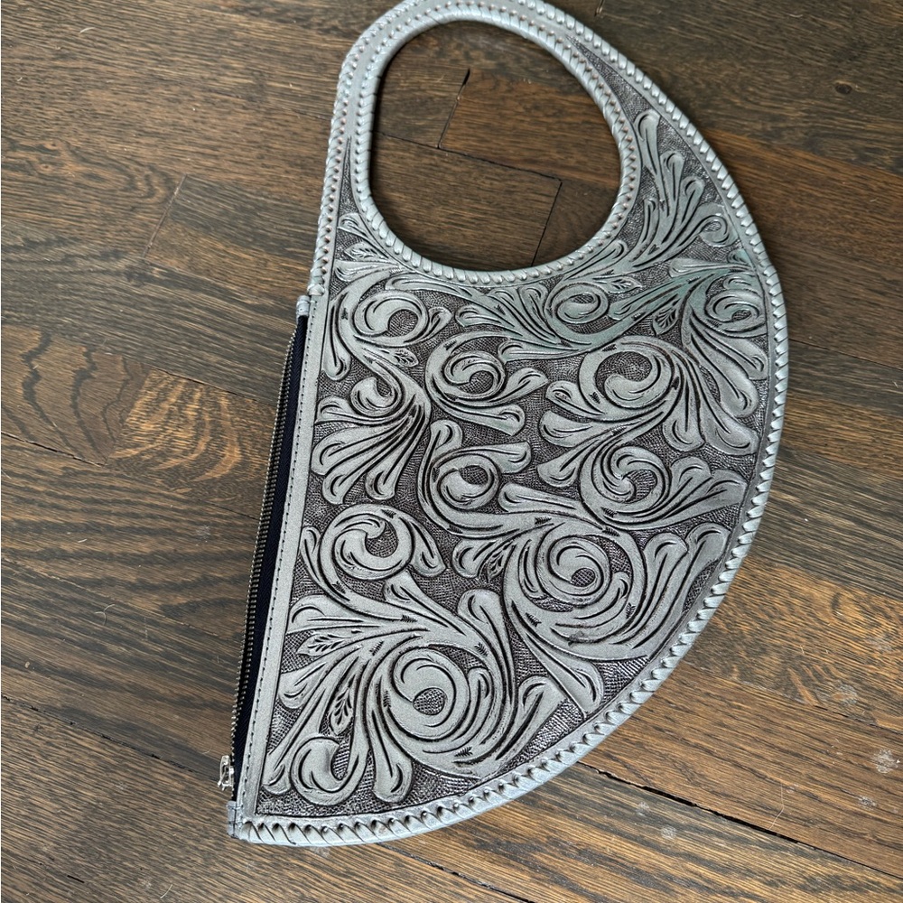New Elegant Silver Handcrafted Leather Patterned Women's Bag